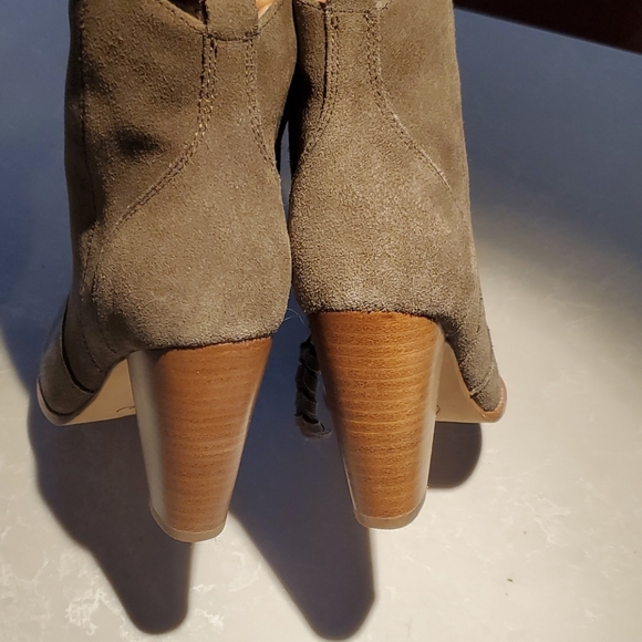 Joie Suede Dalton Bootie in Charcoal - Picture 4 of 4